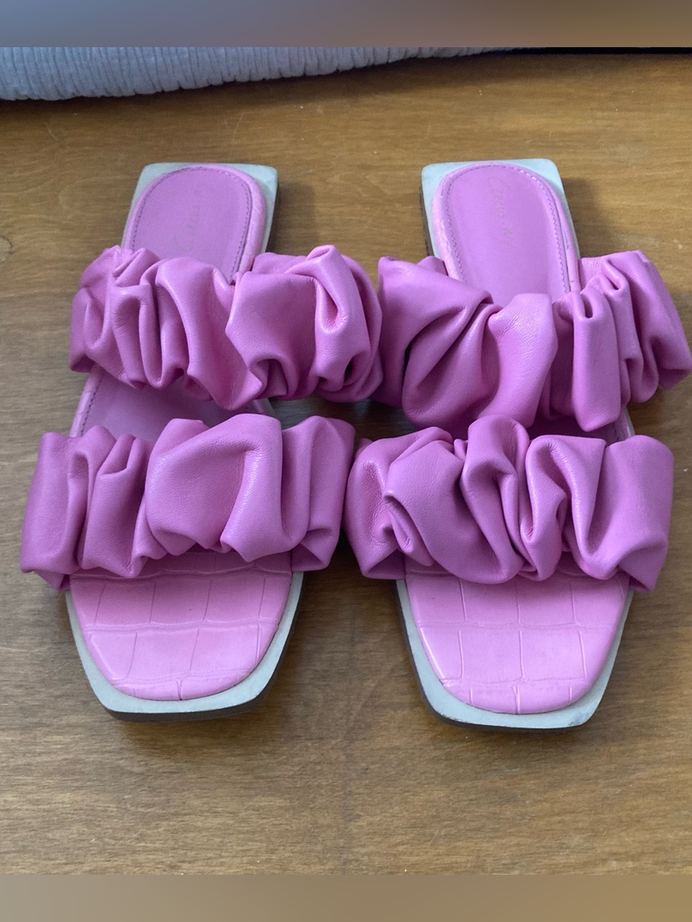 Circus by Sam Edelman Pink Ruffle Slide Sandals - Women